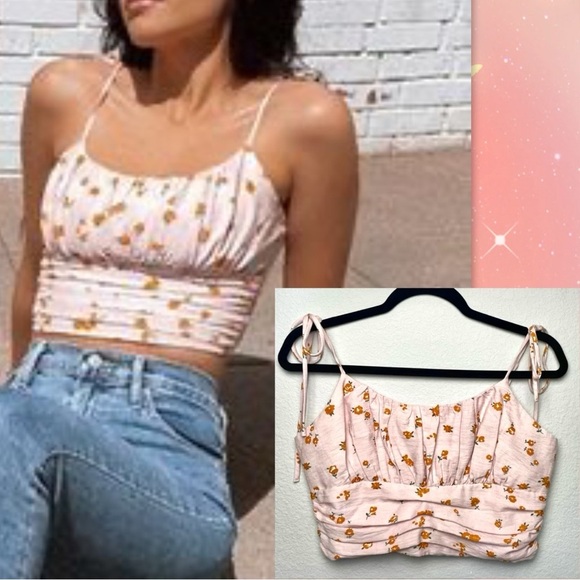FOREVER 21 Floral Crop Top - Pink‎ - Picture 1 of 7